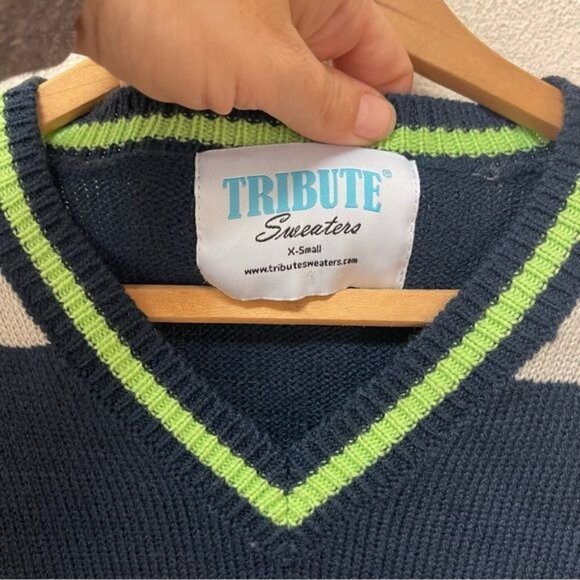 Tribute Seattle Seahawks Blue & Green 12 Sweater Sz XS - Picture 3 of 4